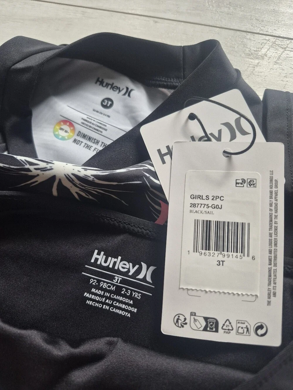 Hurley midnight palms